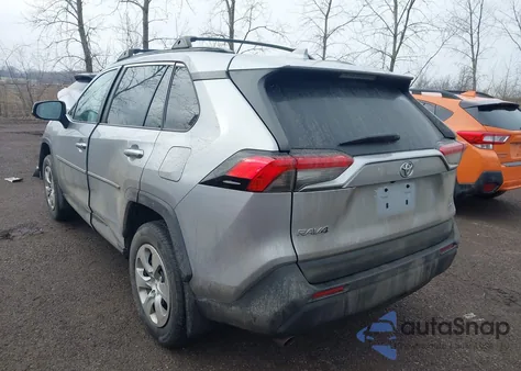 2020 Toyota Rav4 Le z USA, uszkodzony, nr VIN 2T3G1RFV3LW116313